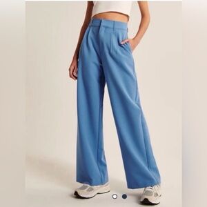 Abercrombie & Fitch Trouser